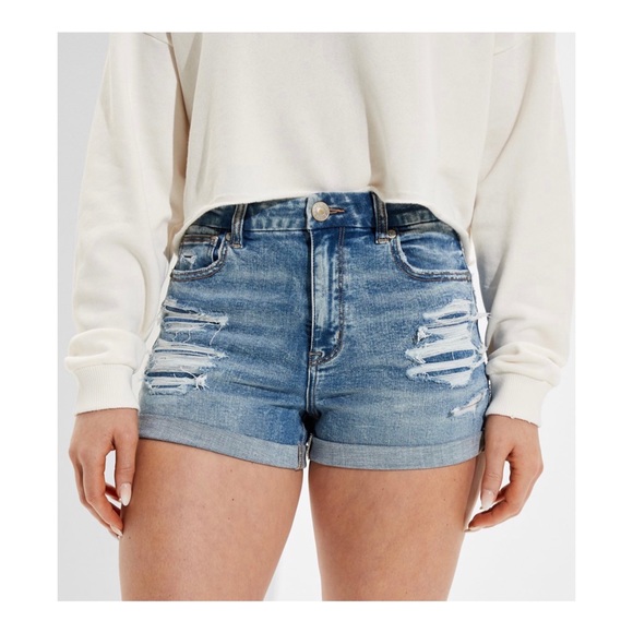 American Eagle Curvy Hi-Waist Distressed Shorts - Picture 2 of 7